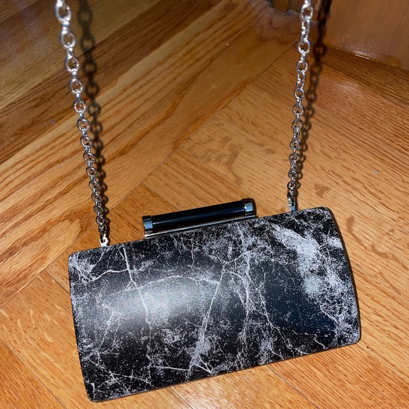Marble patterned clutch - Picture 1 of 4